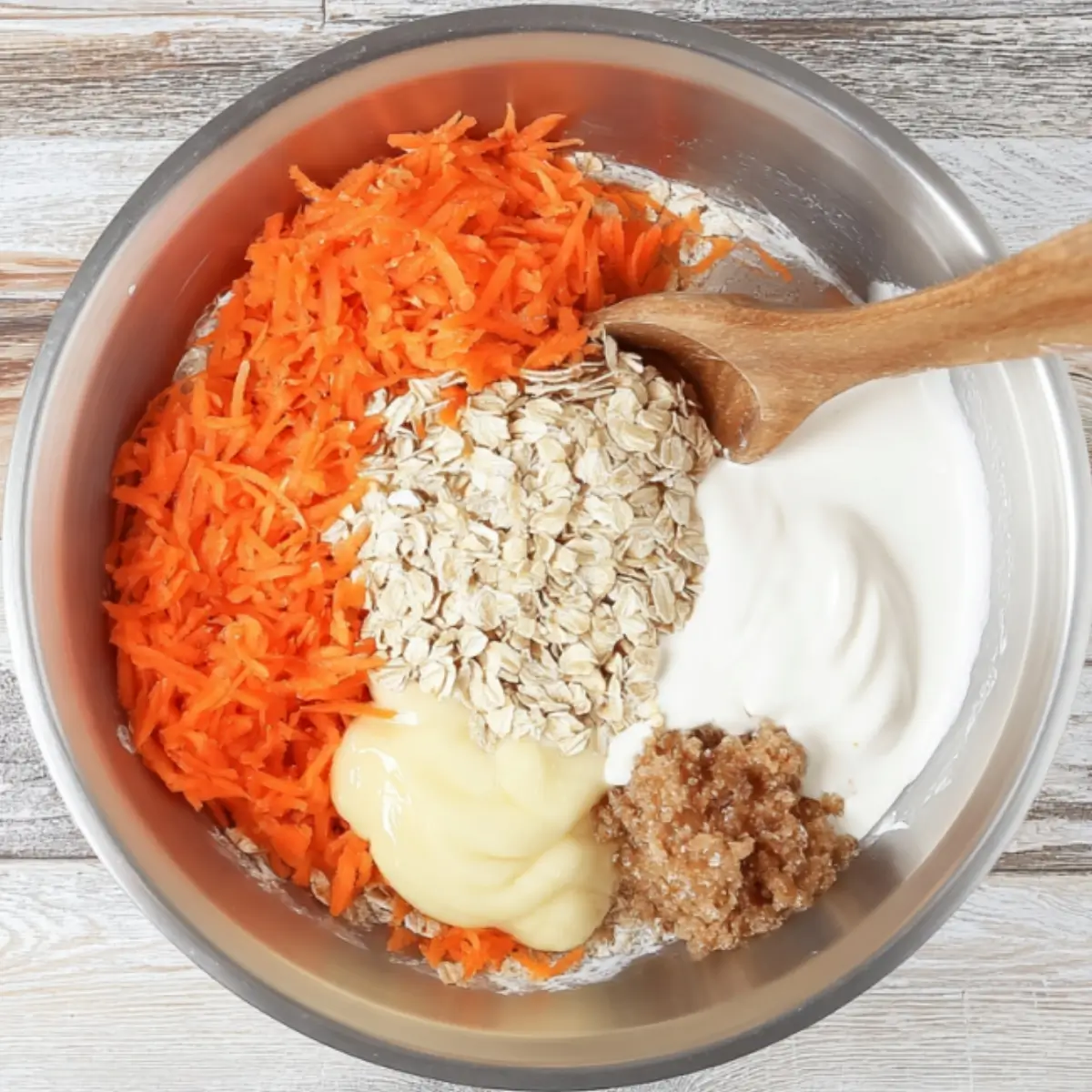 high protein carrot cake overnight oats steps